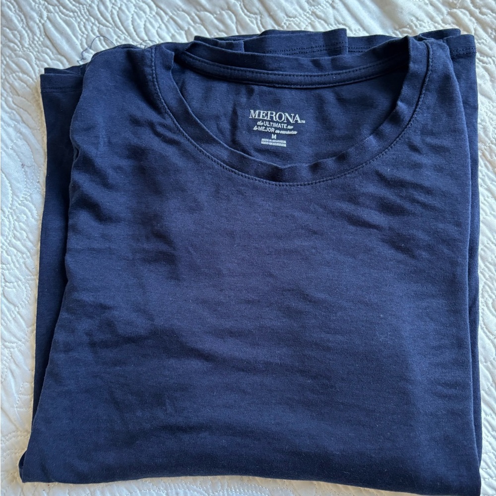 Merona Women’s Deep Blue Crew Neck Tee Size Medium